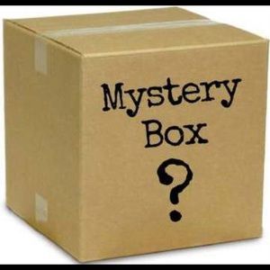 MYSTERY BOX OF 3 ITEMS